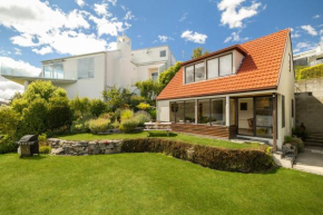 Lakefront Cottage Queenstown